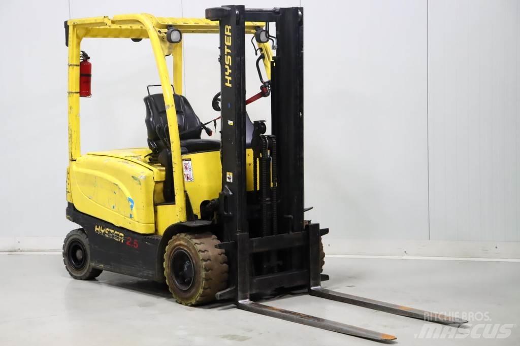 Hyster J2.5XN Elektro Stapler