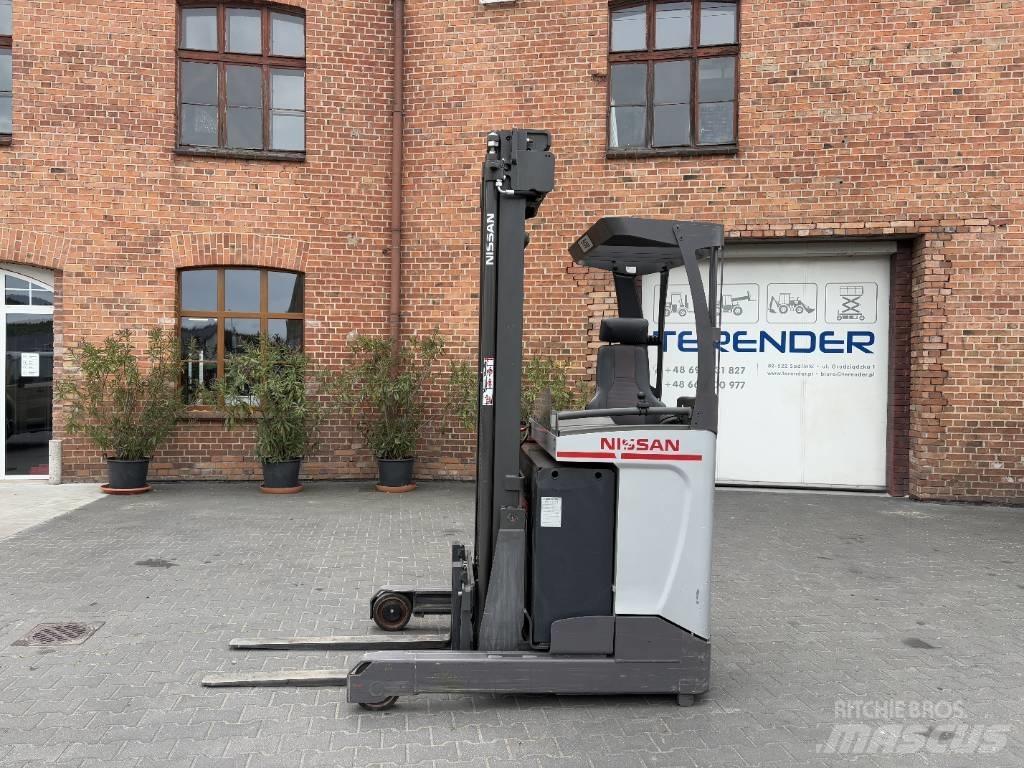 Nissan ULS 120 Schubmaststapler