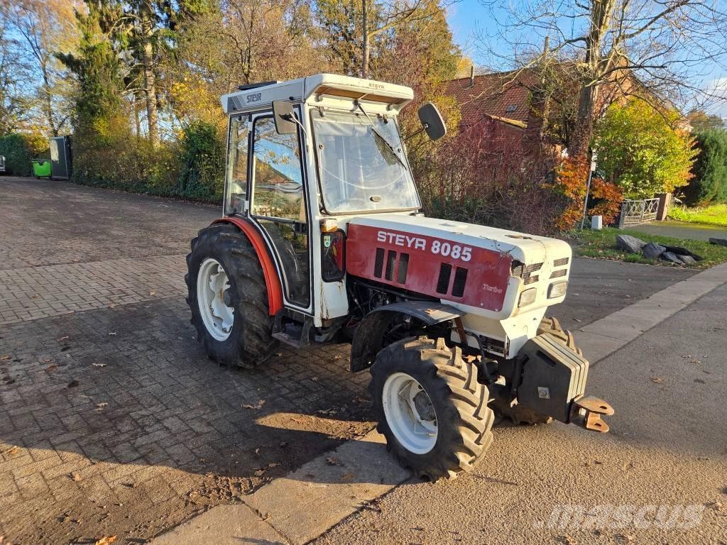 Steyr 8085 Turbo Traktoren