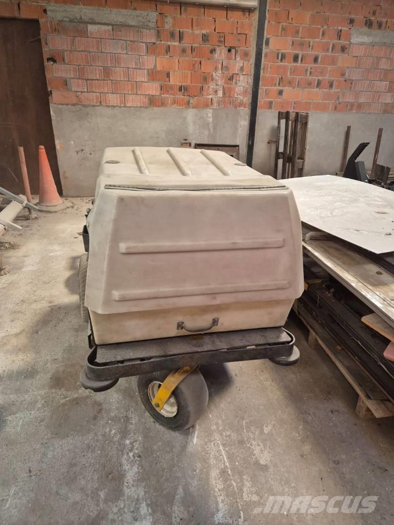 Walker Maaier Null-Wendekreis Mäher