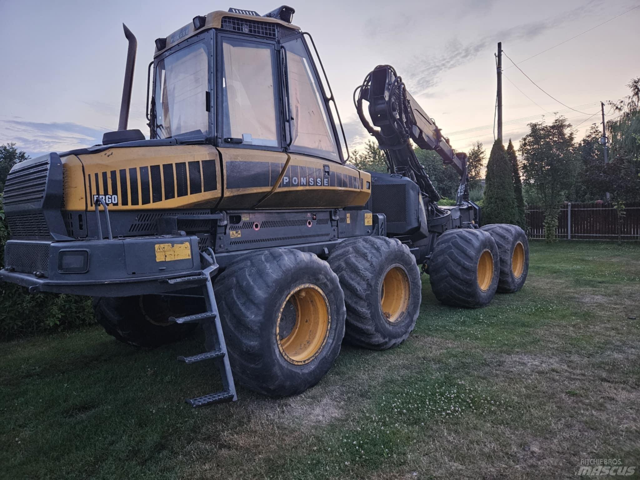 Ponsse Ergo 8W Harvester