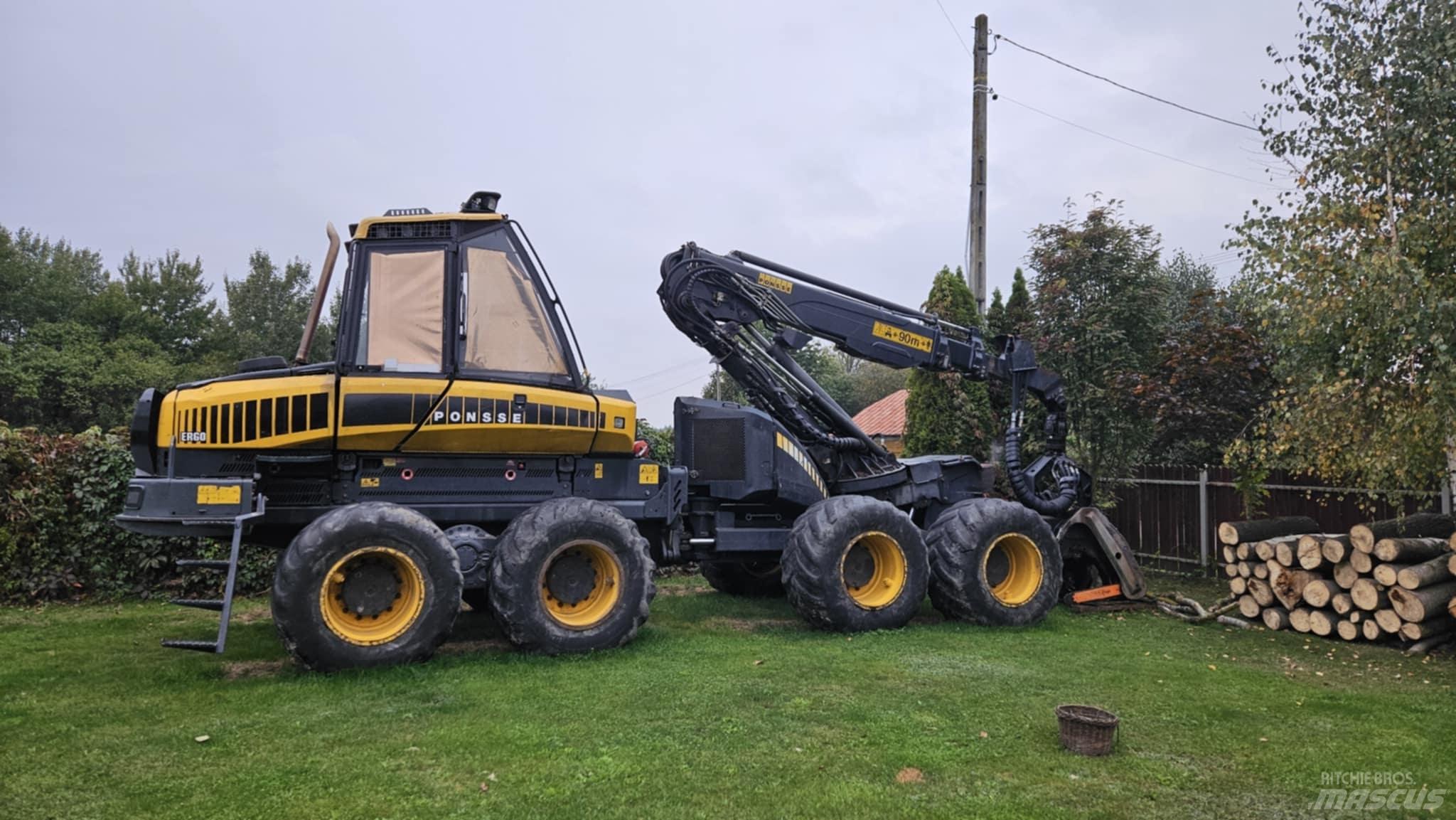Ponsse Ergo 8W Harvester