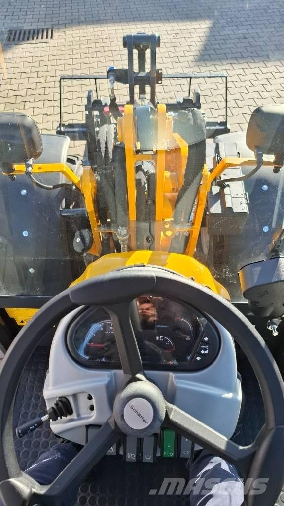 Schäffer S2445 Minilader