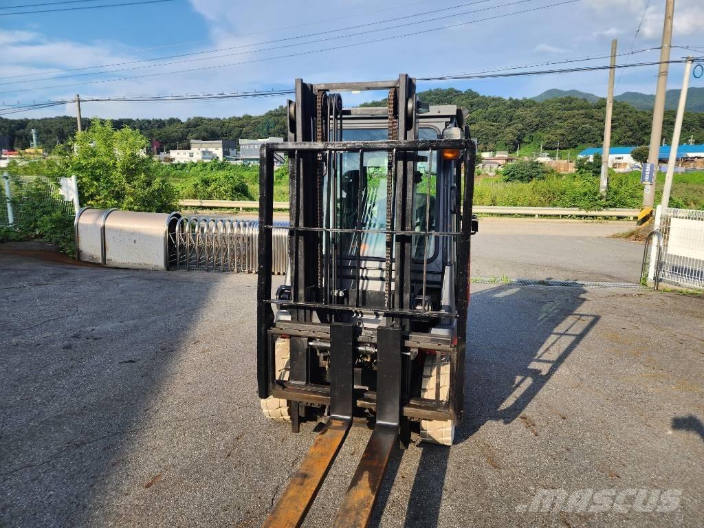 Toyota 7 FB 25 Elektro Stapler