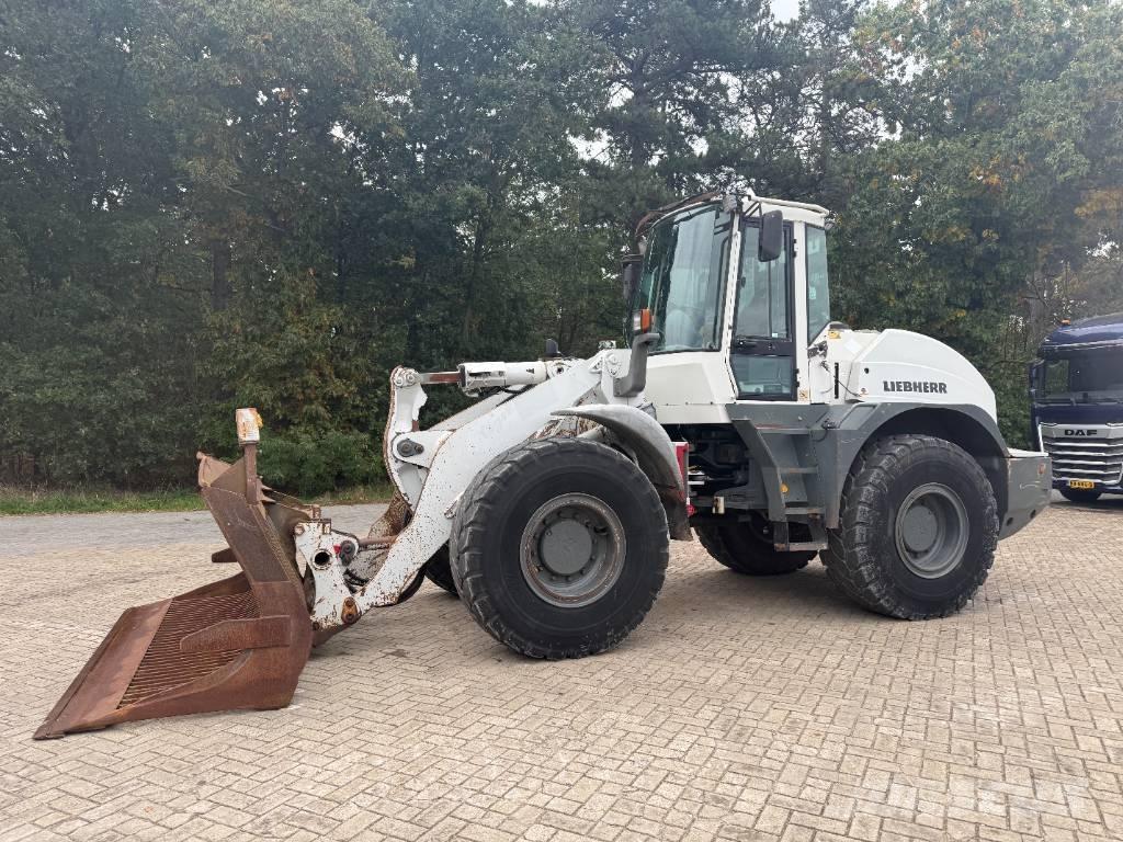 Liebherr L 538 Radlader