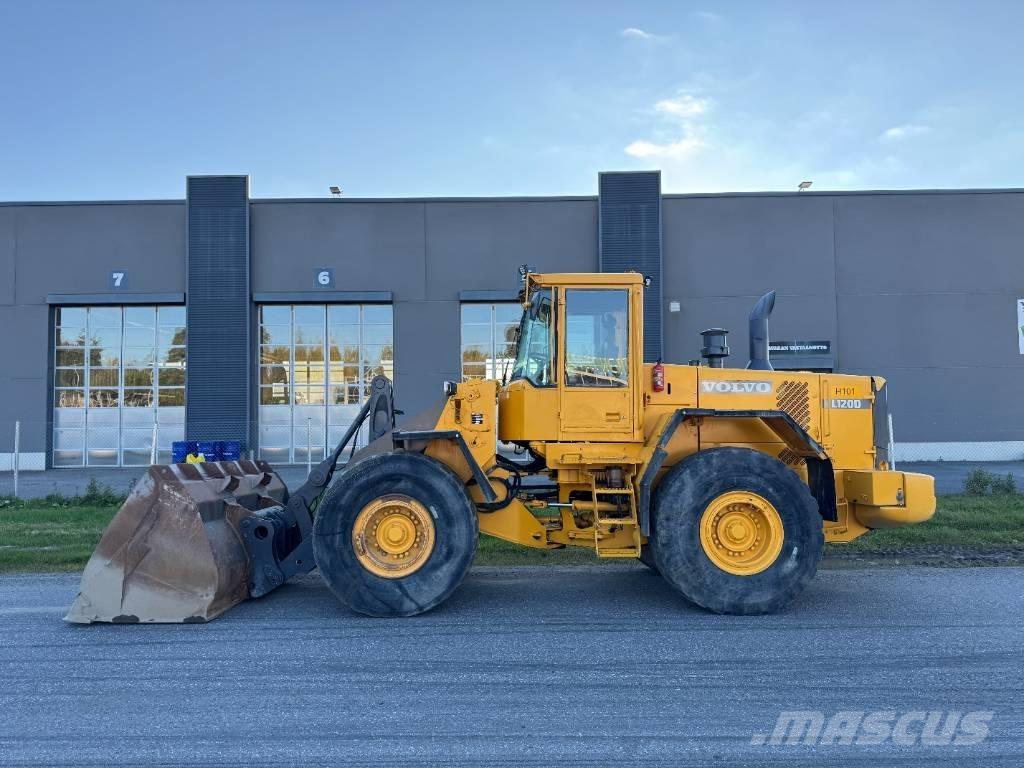 Volvo L 120 D Radlader