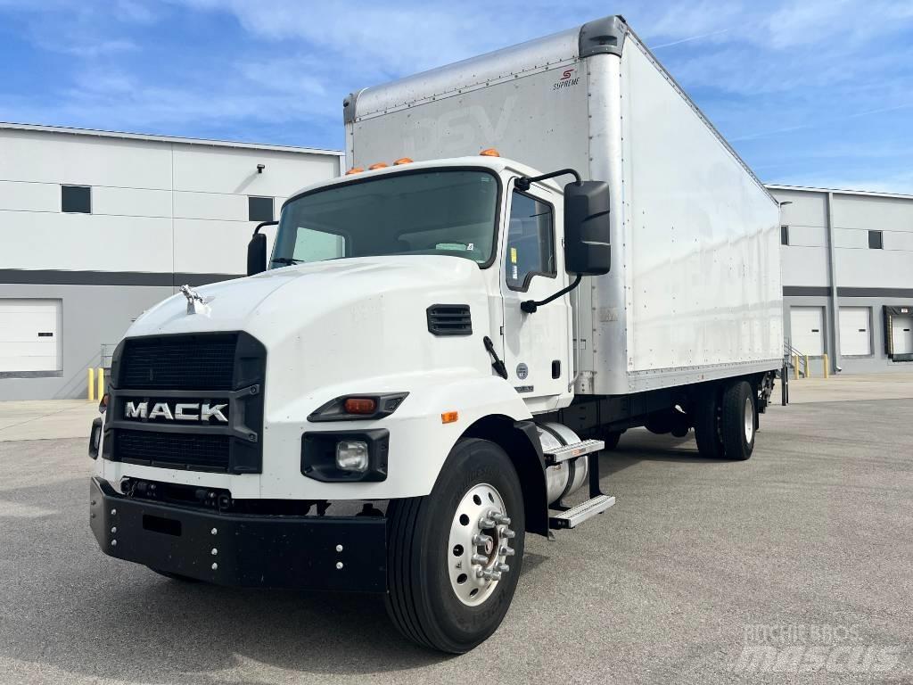 Mack MD 6 Kastenaufbau
