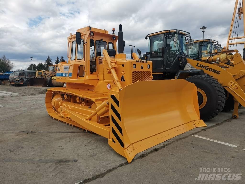 Dressta TD15E Bulldozer