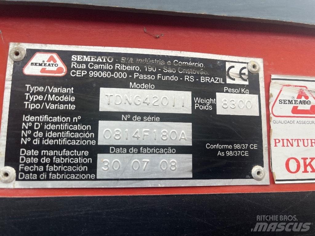 Semeato TNDG 420 Drillmaschinen