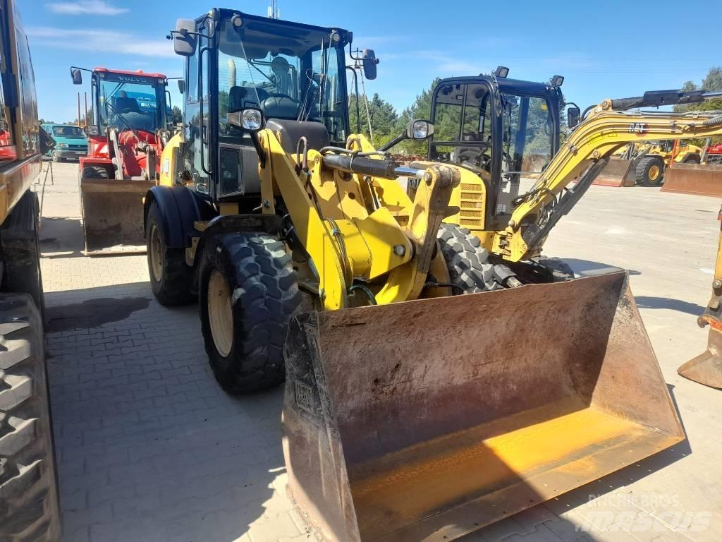 CAT 908M Radlader