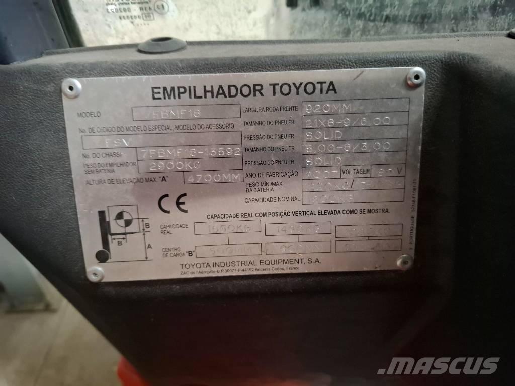 Toyota 75BMF18 Elektro Stapler