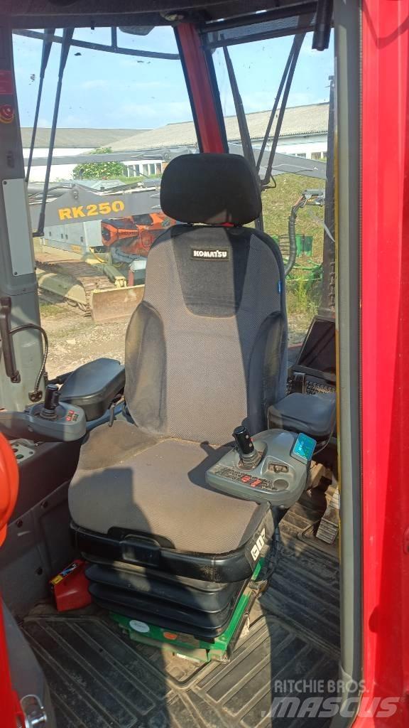 Komatsu 875 Forwarder