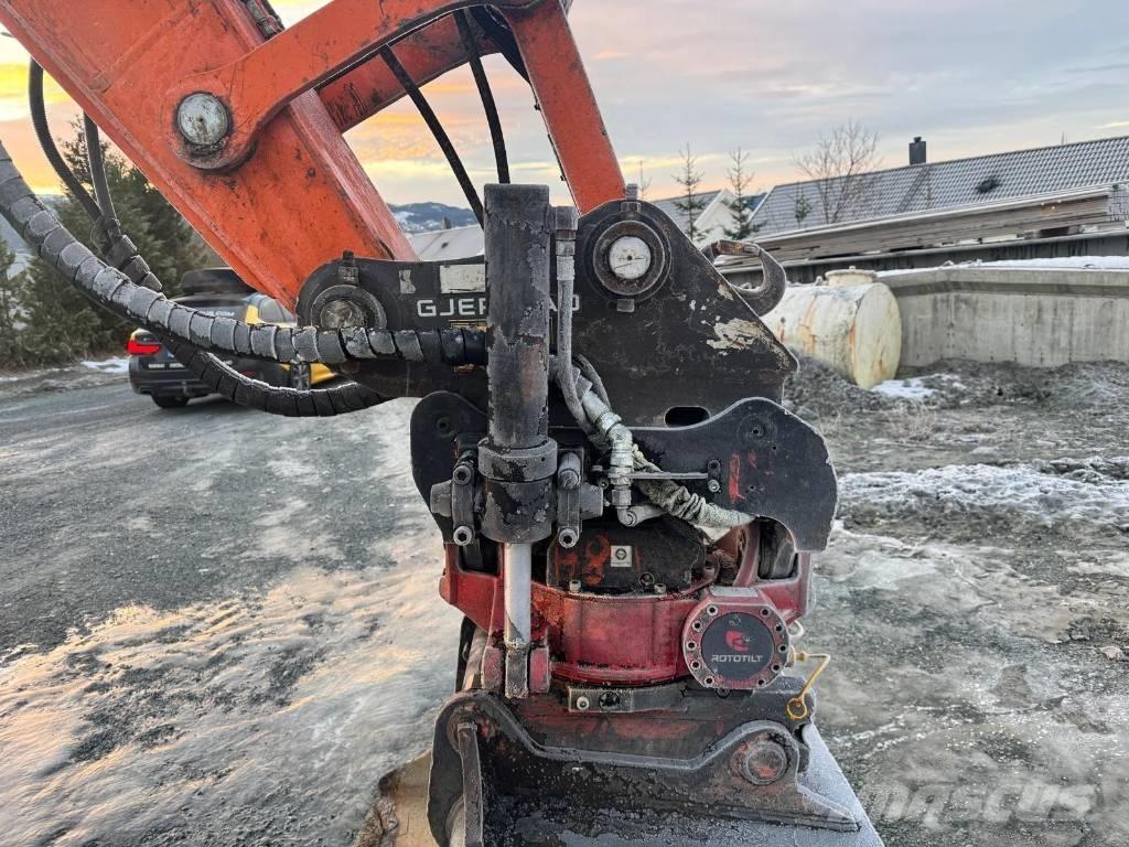 Doosan DX 140 W Mobilbagger