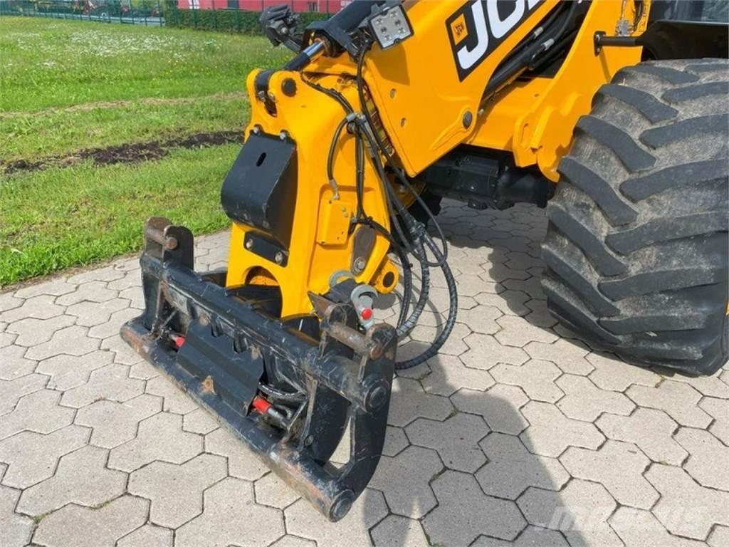 JCB TM 220 - 40 KM/H Teleskoplader für Landwirtschaft