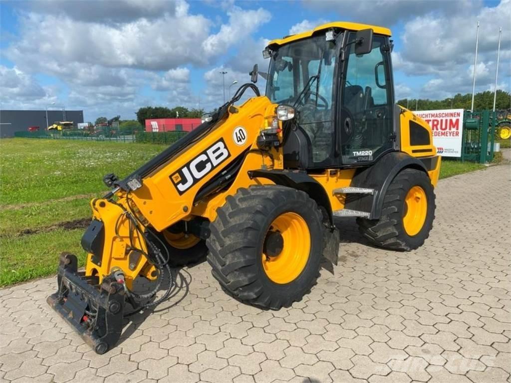 JCB TM 220 - 40 KM/H Teleskoplader für Landwirtschaft