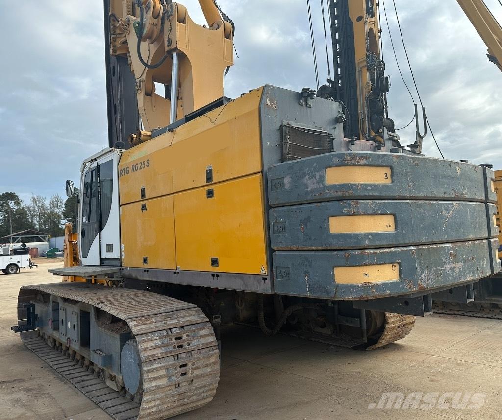 Bauer RTG RG 25 S Schwere Bohrgeräte