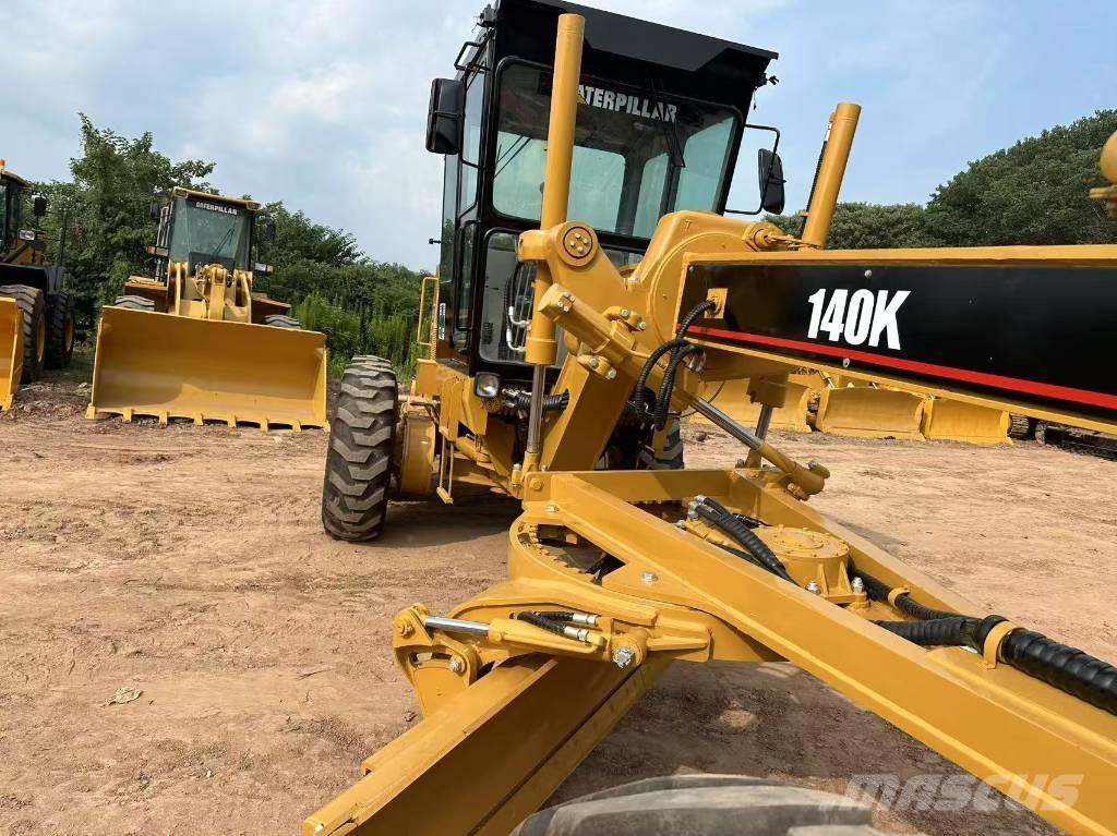 CAT 140K Grader