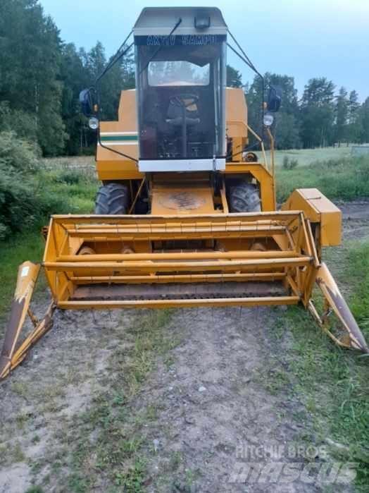 Sampo 580 Mähdrescher