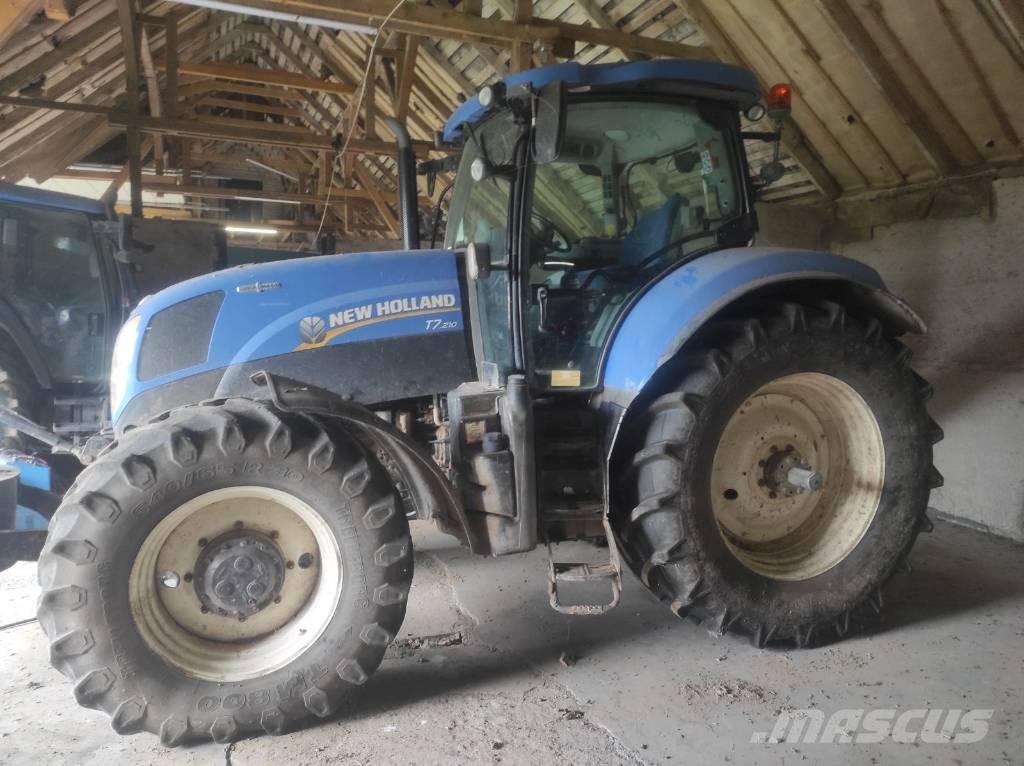 New Holland T 7.210 Traktoren