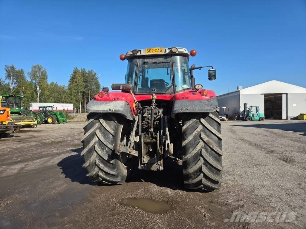 Massey Ferguson 7495 Traktoren