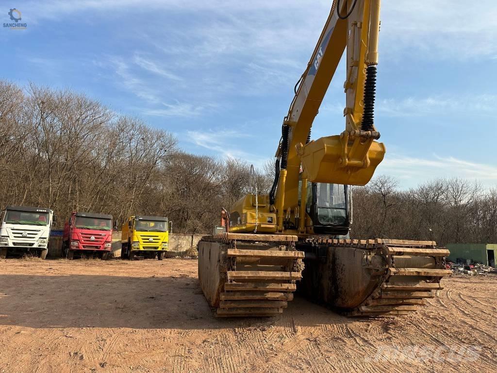 CAT 320 C L Amphibienbagger