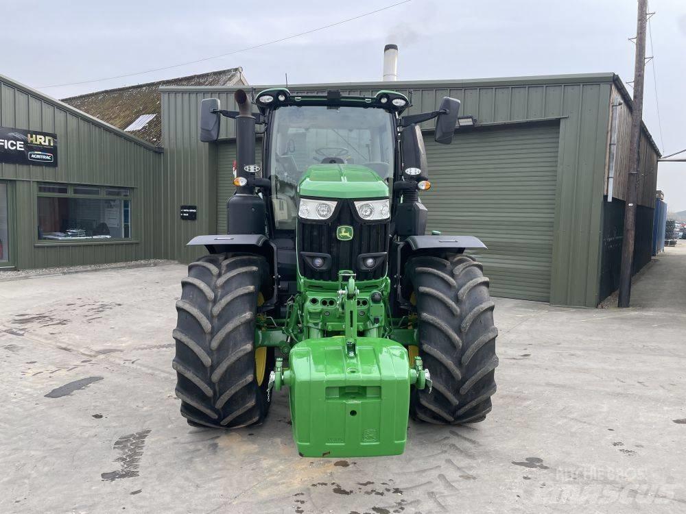 John Deere 6R 250 Traktoren