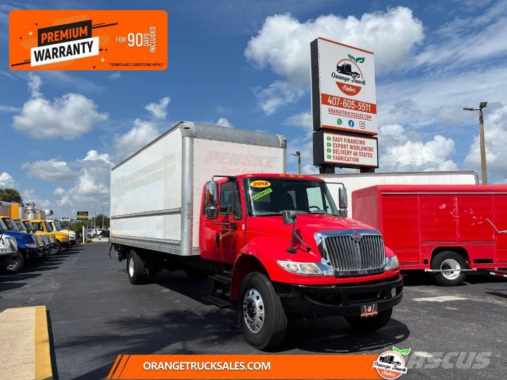 International 4300 Kastenaufbau