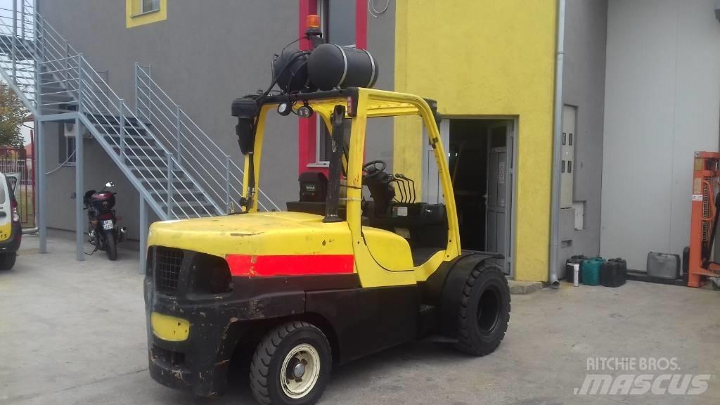 Hyster H5.5FT Gas Stapler