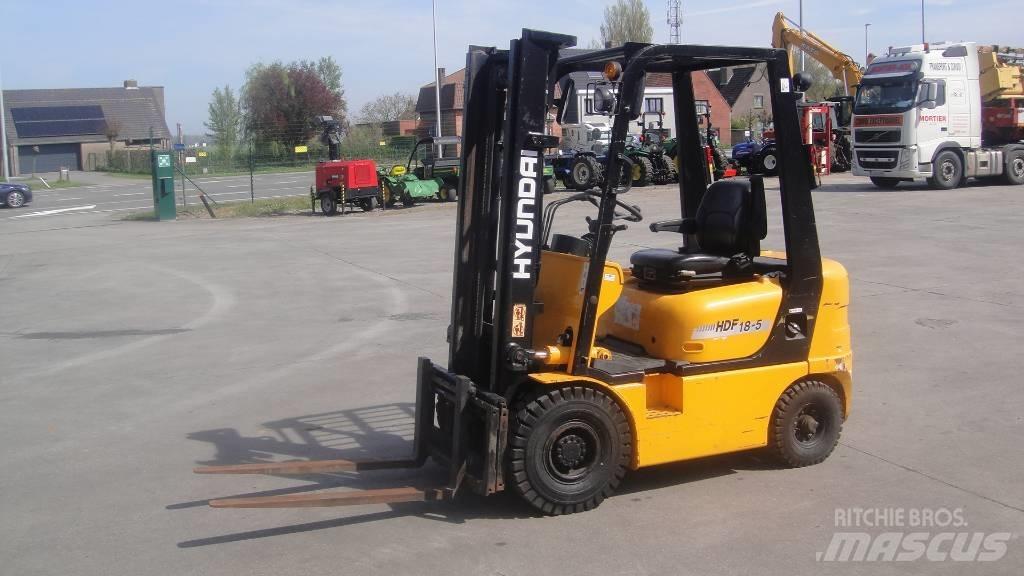 Hyundai HDF 18-5 Diesel Stapler