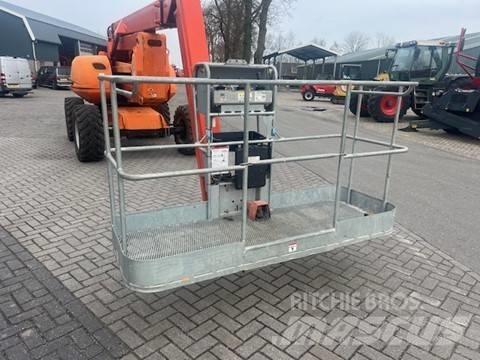 Manitou AJT 200 Gelenkteleskoparbeitsbühnen