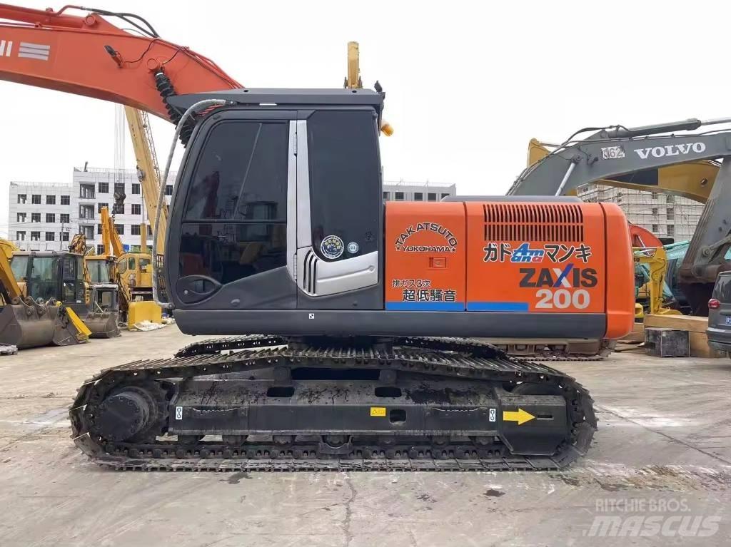 Hitachi ZX 200 Raupenbagger