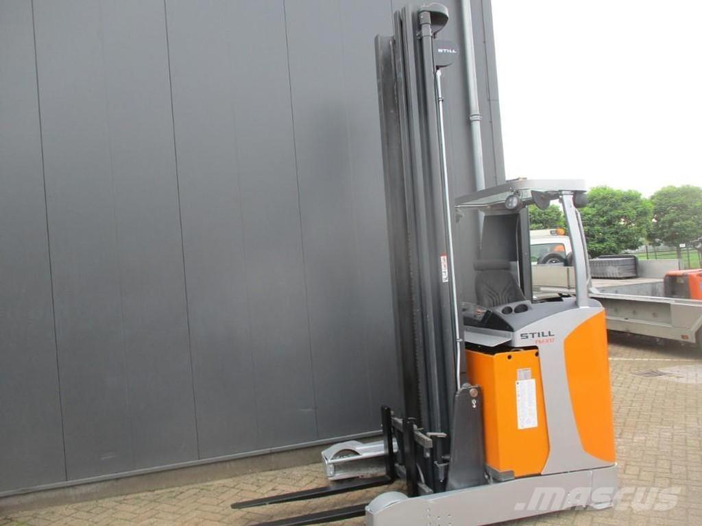 Still FM-X17 Schubmaststapler