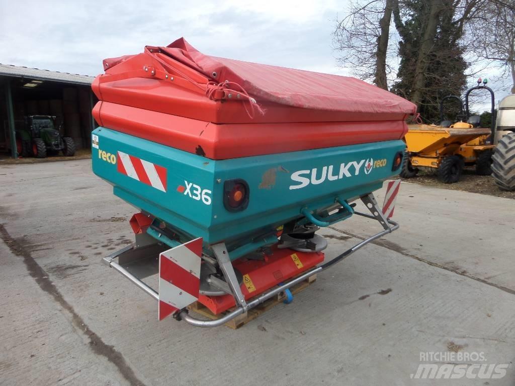 Reco SULKY X36 Mineraldüngerstreuer