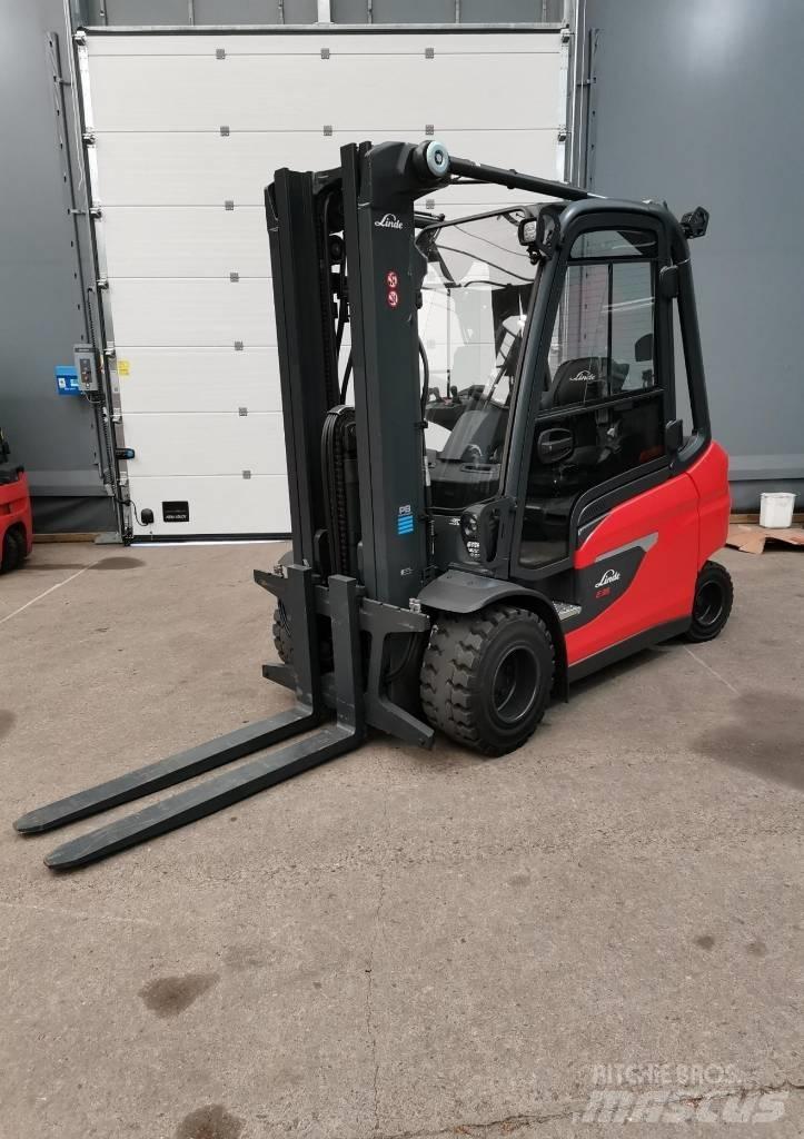 Linde E35L-01 Elektro Stapler