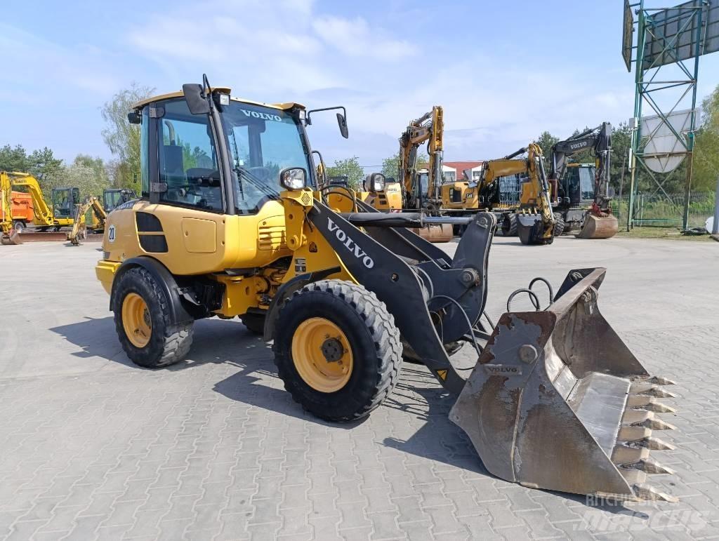 Volvo L 25 F Radlader