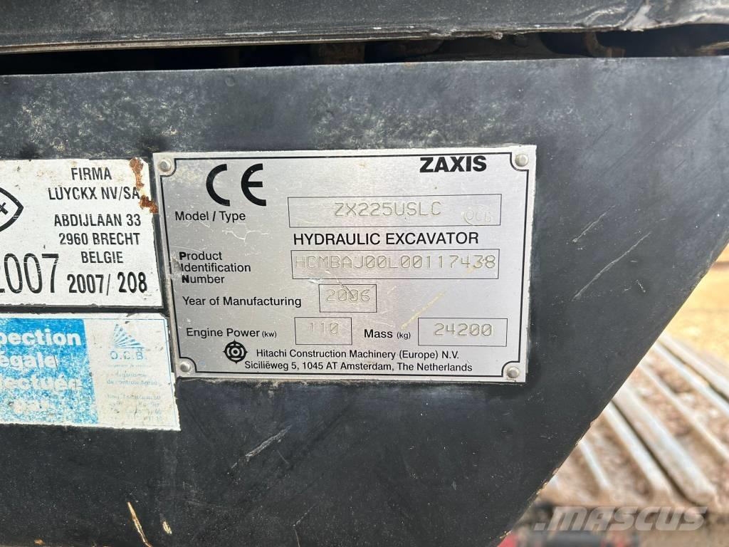 Hitachi ZX 225 Raupenbagger