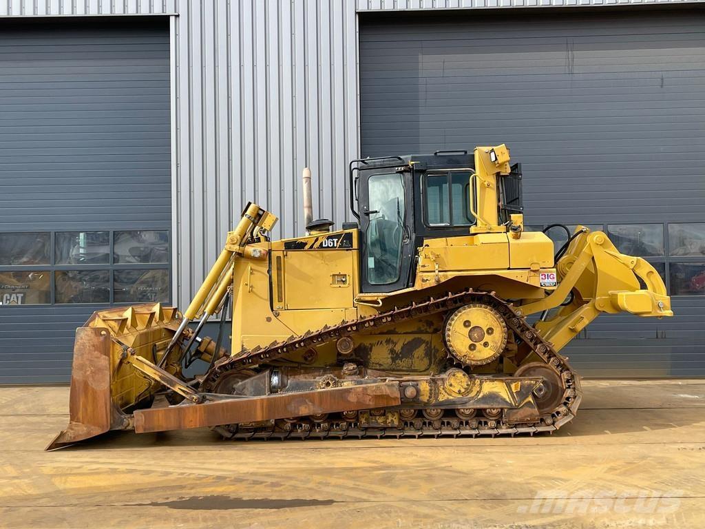 CAT D6T XL Bulldozer