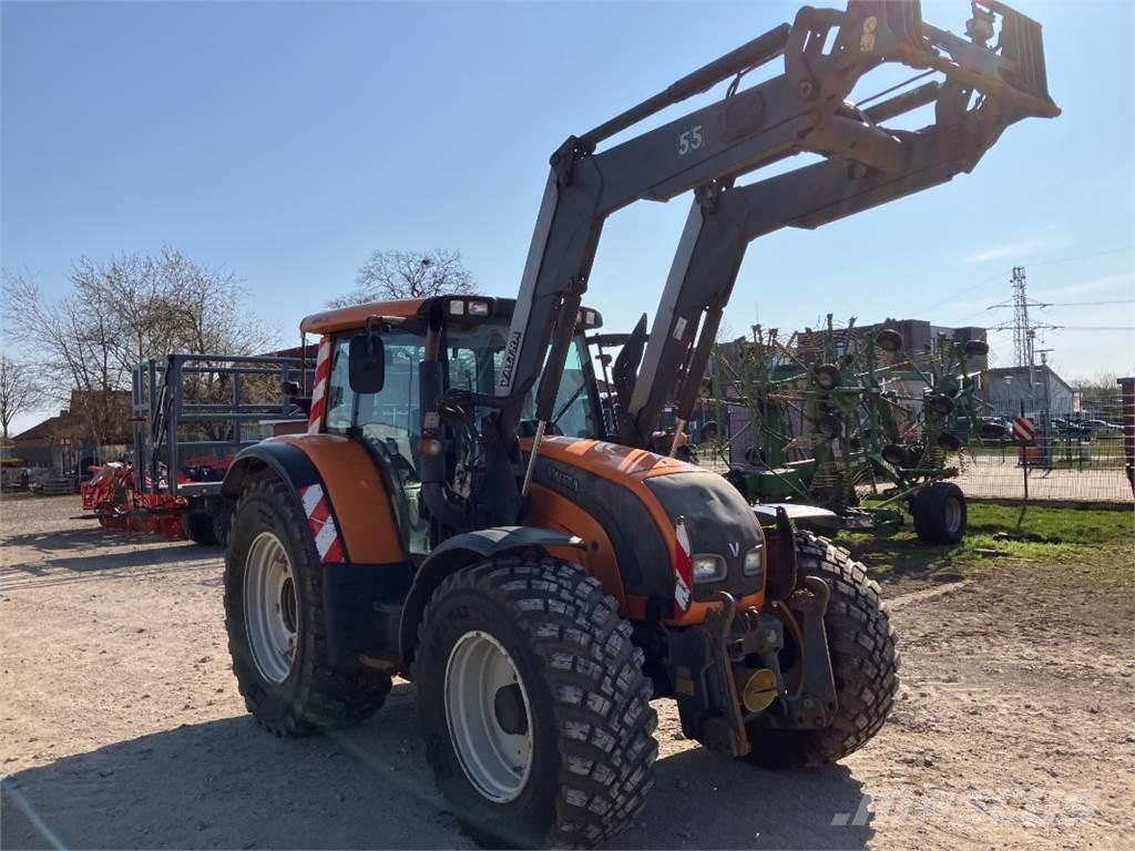 Valtra N122 Direct Traktoren