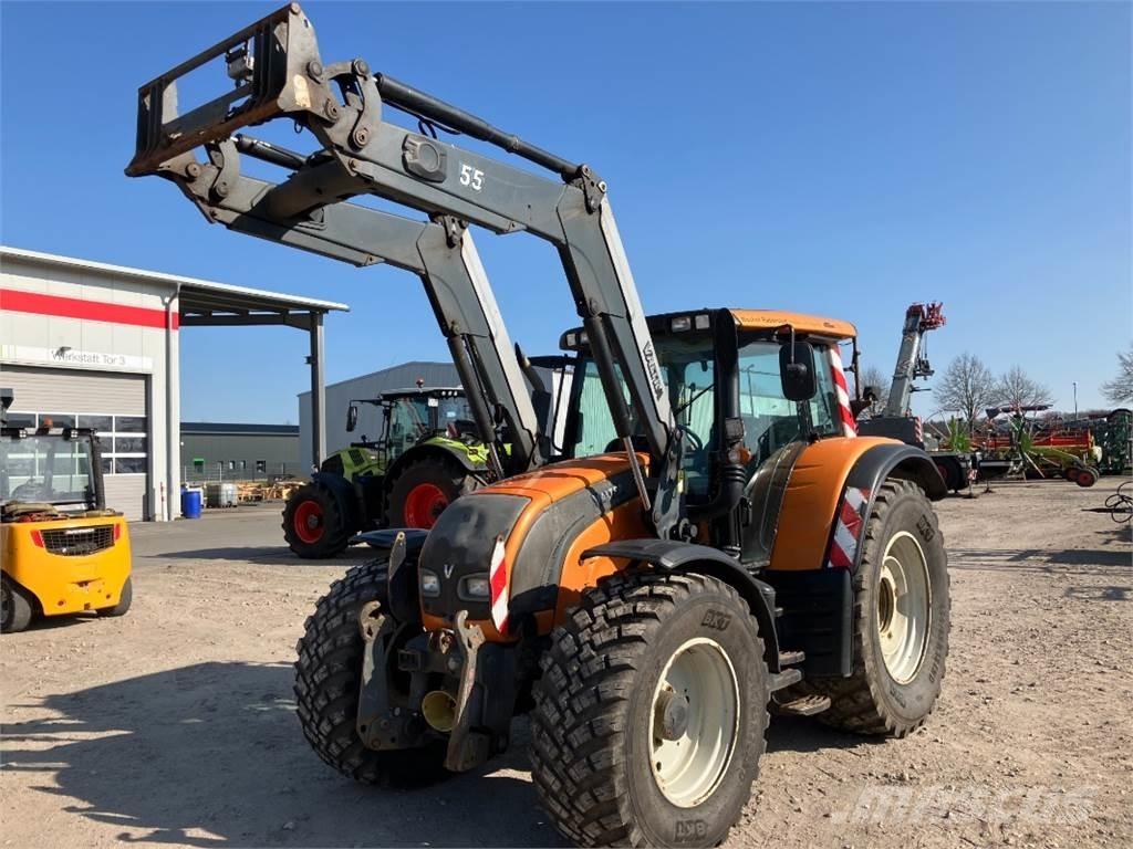 Valtra N122 Direct Traktoren