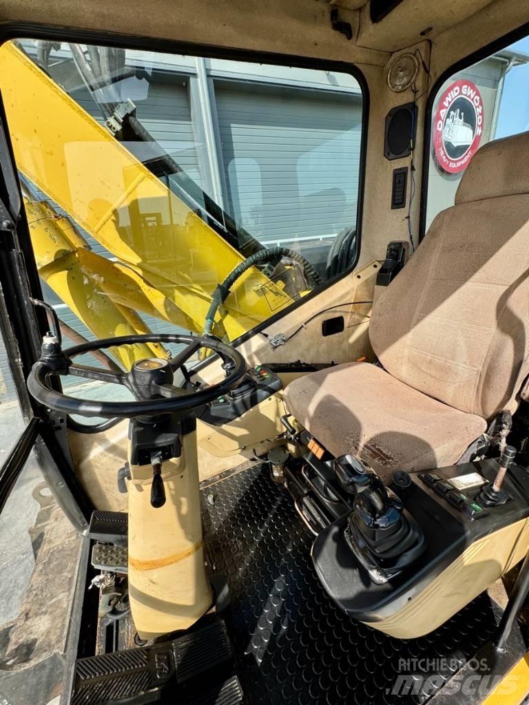 CAT M 312 Mobilbagger