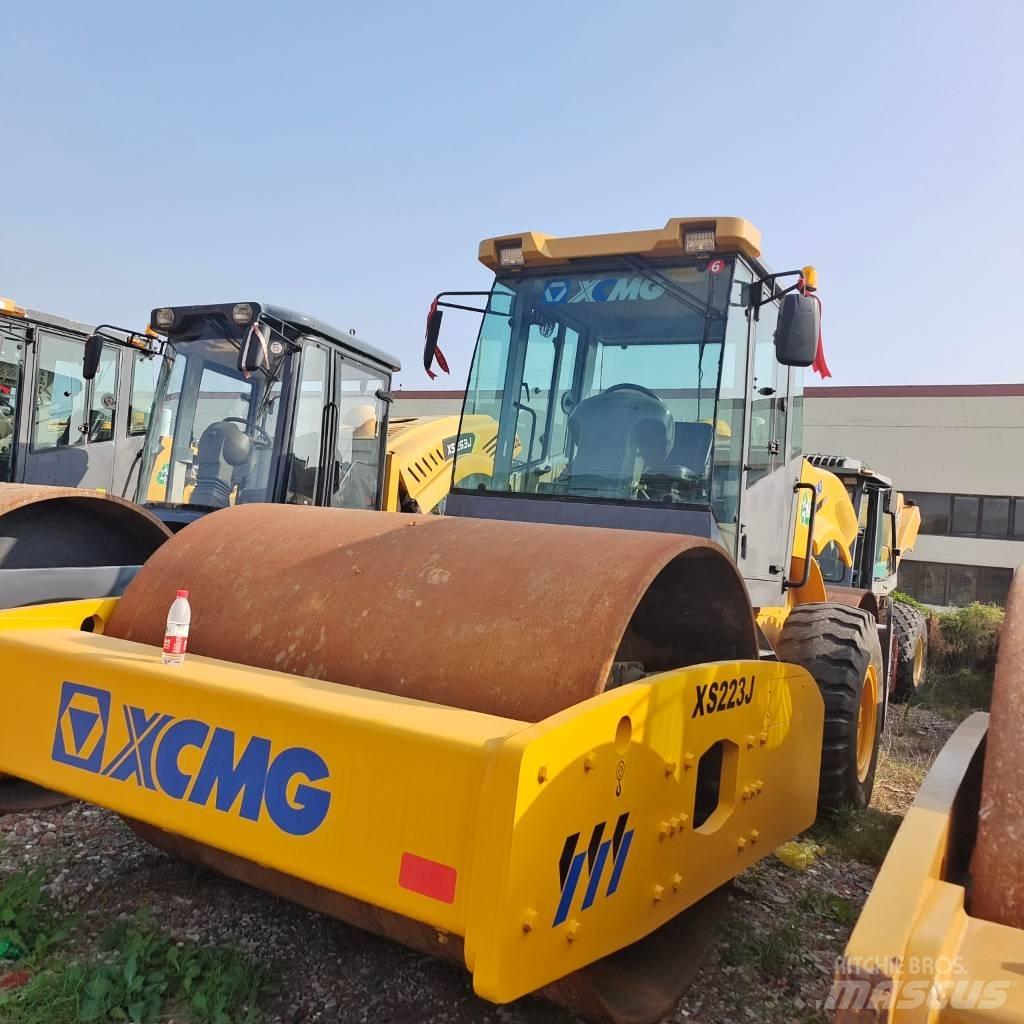 XCMG XS 223 J Walzenzüge