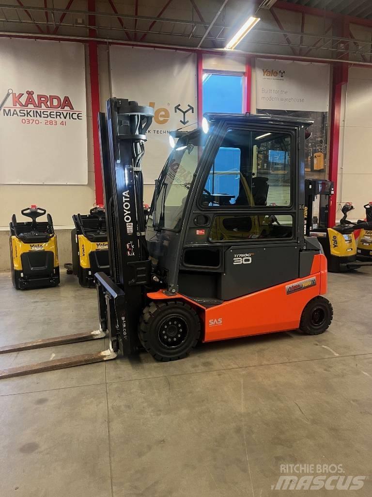 Toyota 8FBMT30 Elektro Stapler