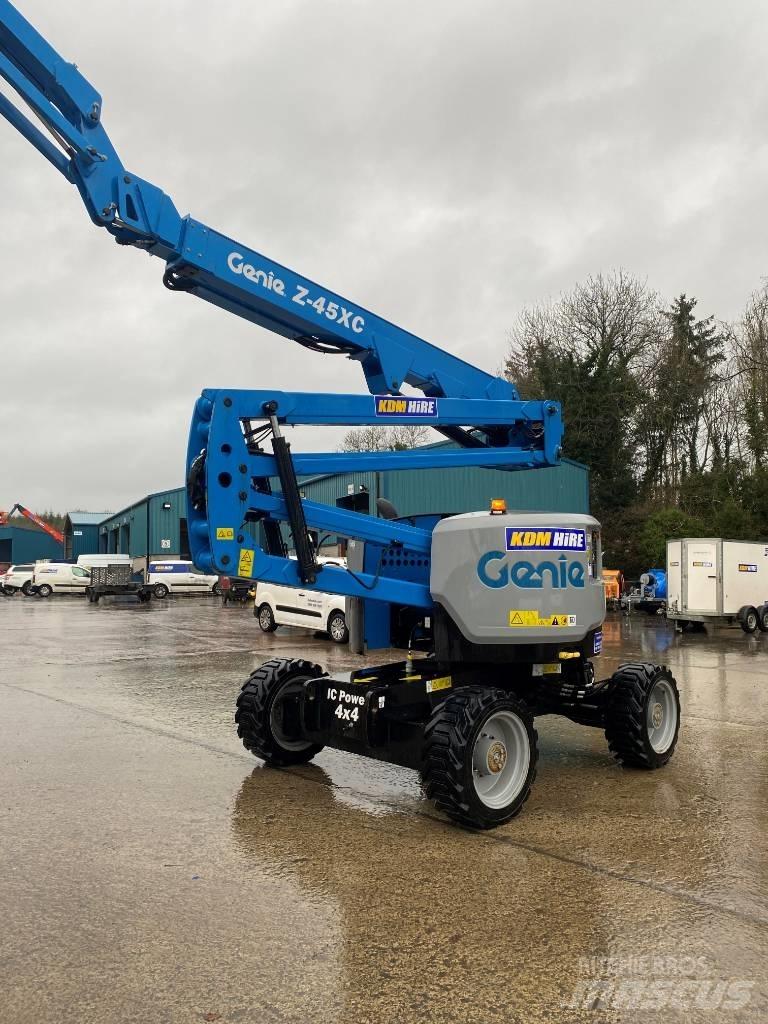 Genie Z 45 Gelenkteleskoparbeitsbühnen