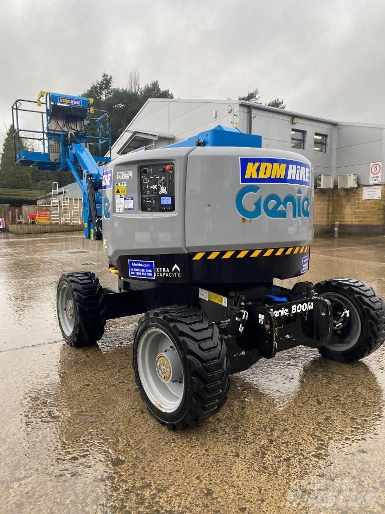 Genie Z 45 Gelenkteleskoparbeitsbühnen