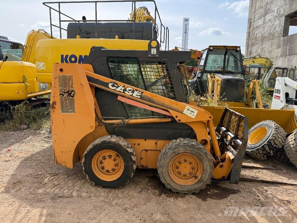 CASE 410 Kompaktlader