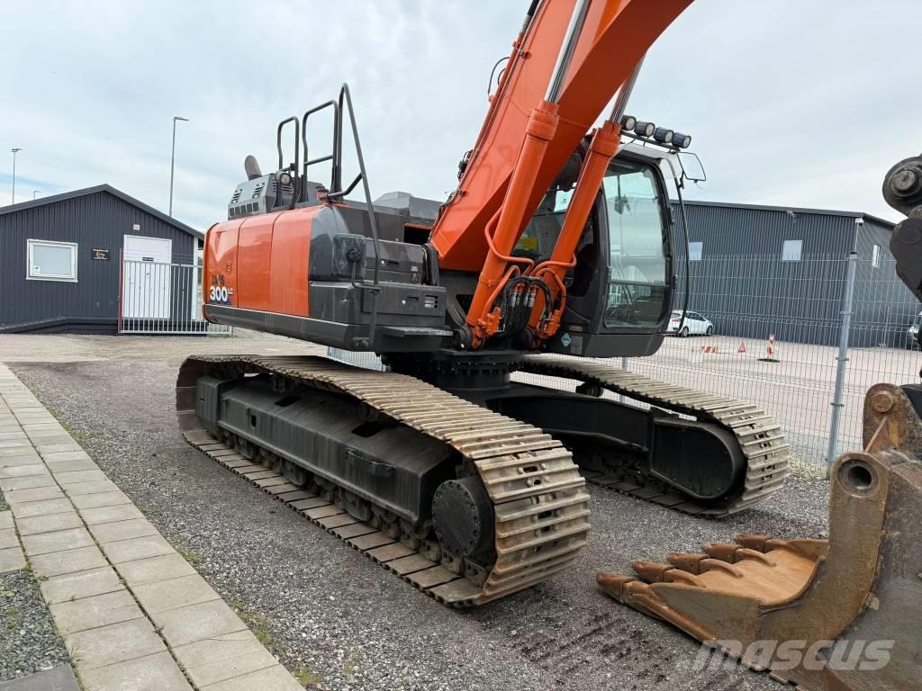 Hitachi ZX 300 LC-6 Raupenbagger
