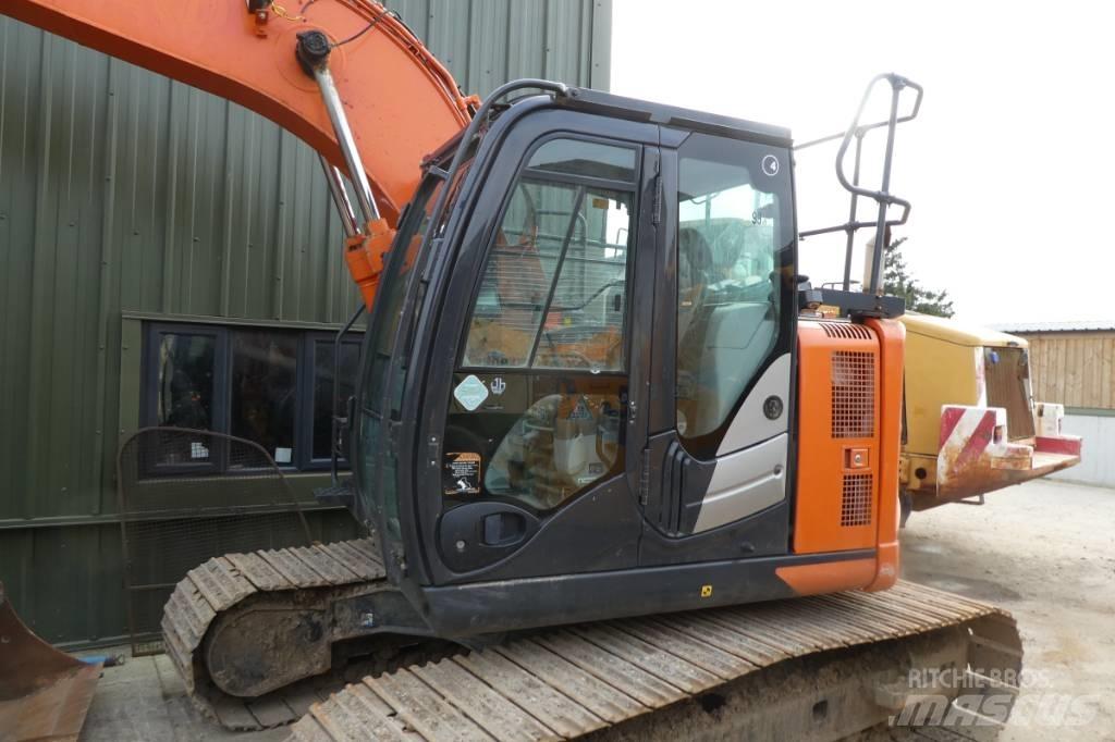Hitachi ZX 135 US-6 Raupenbagger
