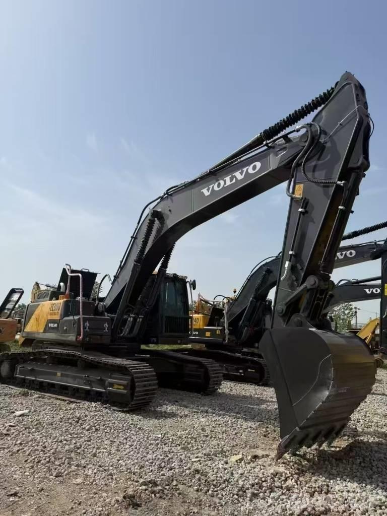 Volvo 300D Raupenbagger