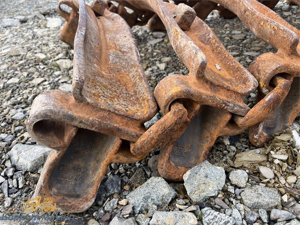 Clark ATF 600x26,5 Fahrwerke / Gummiketten