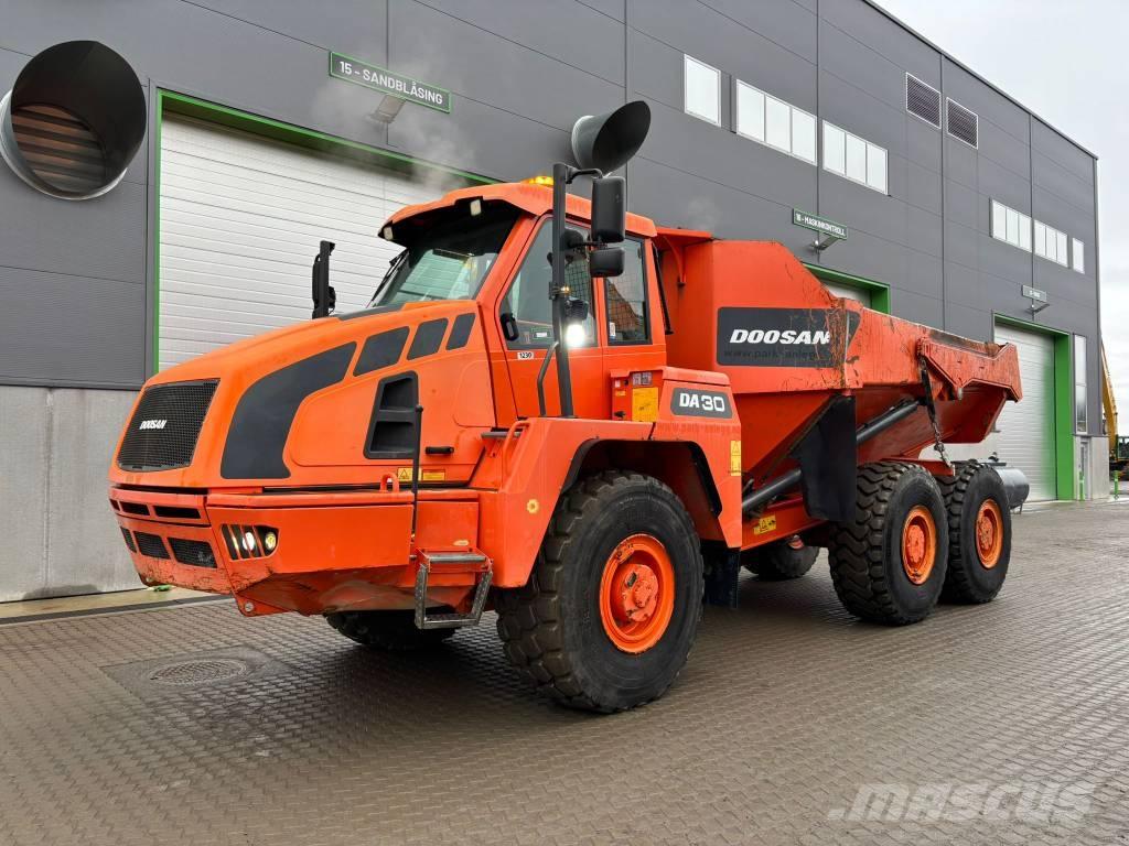 Doosan DA 30 Dumper - Knickgelenk